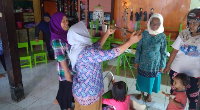 Aku Tidak Takut untuk diTimbang di Posyandu